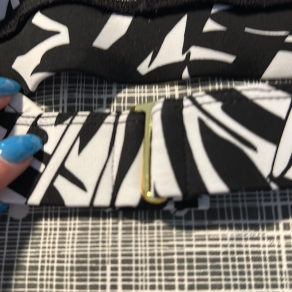 Swimsuits for All leopard print bikini top. NWT - Picture 6 of 11